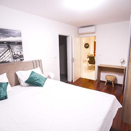 Villa Castelli, Apartment With Pool, Kaštela Екстериор снимка