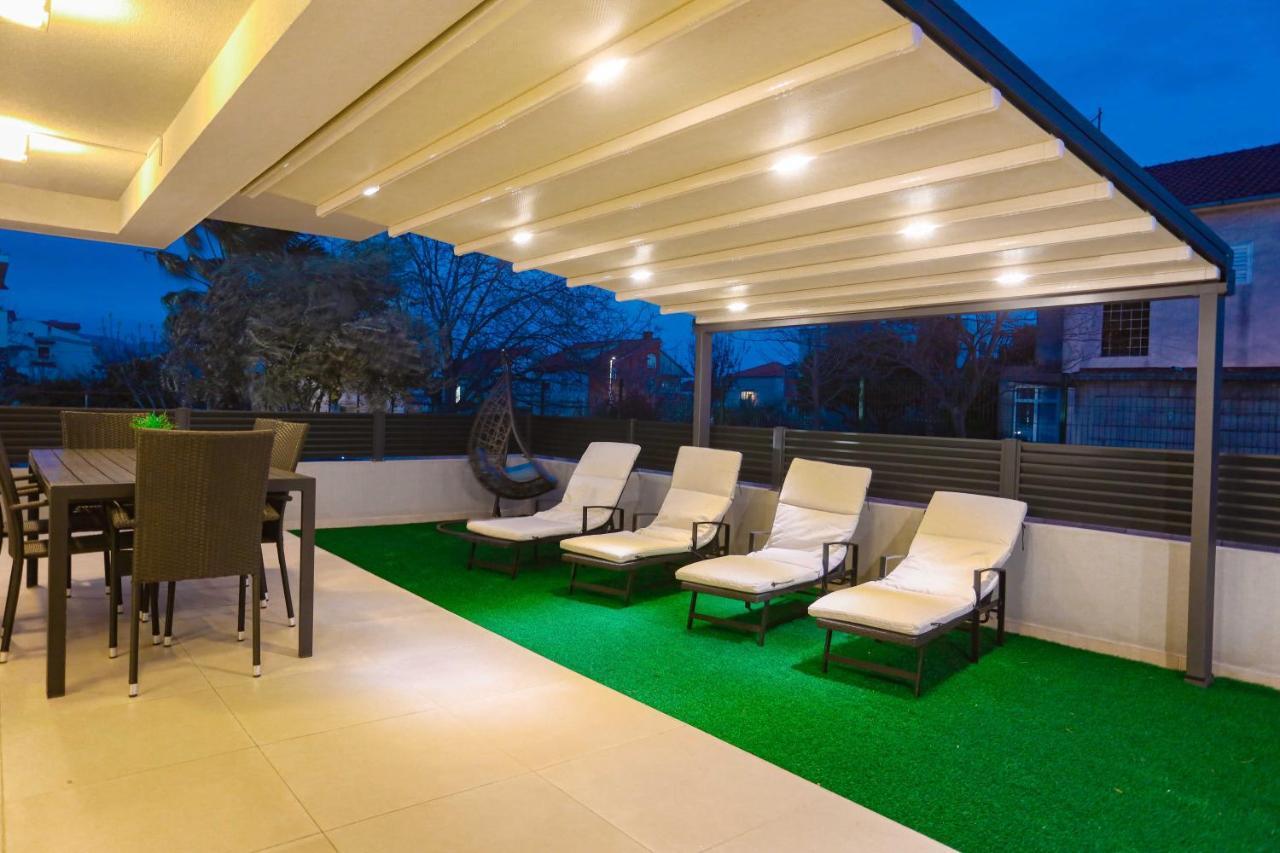 Villa Castelli, Apartment With Pool, Kaštela Екстериор снимка