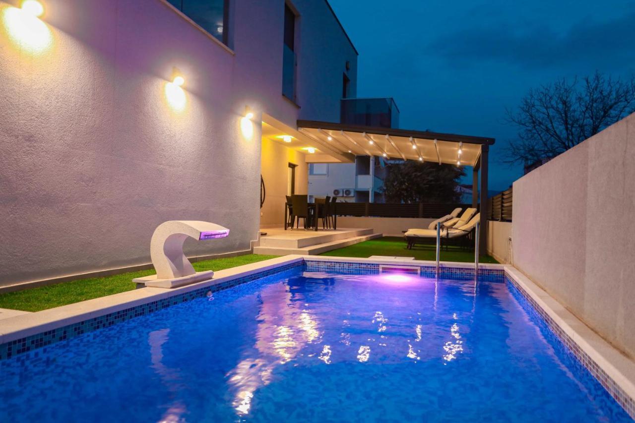 Villa Castelli, Apartment With Pool, Kaštela Екстериор снимка